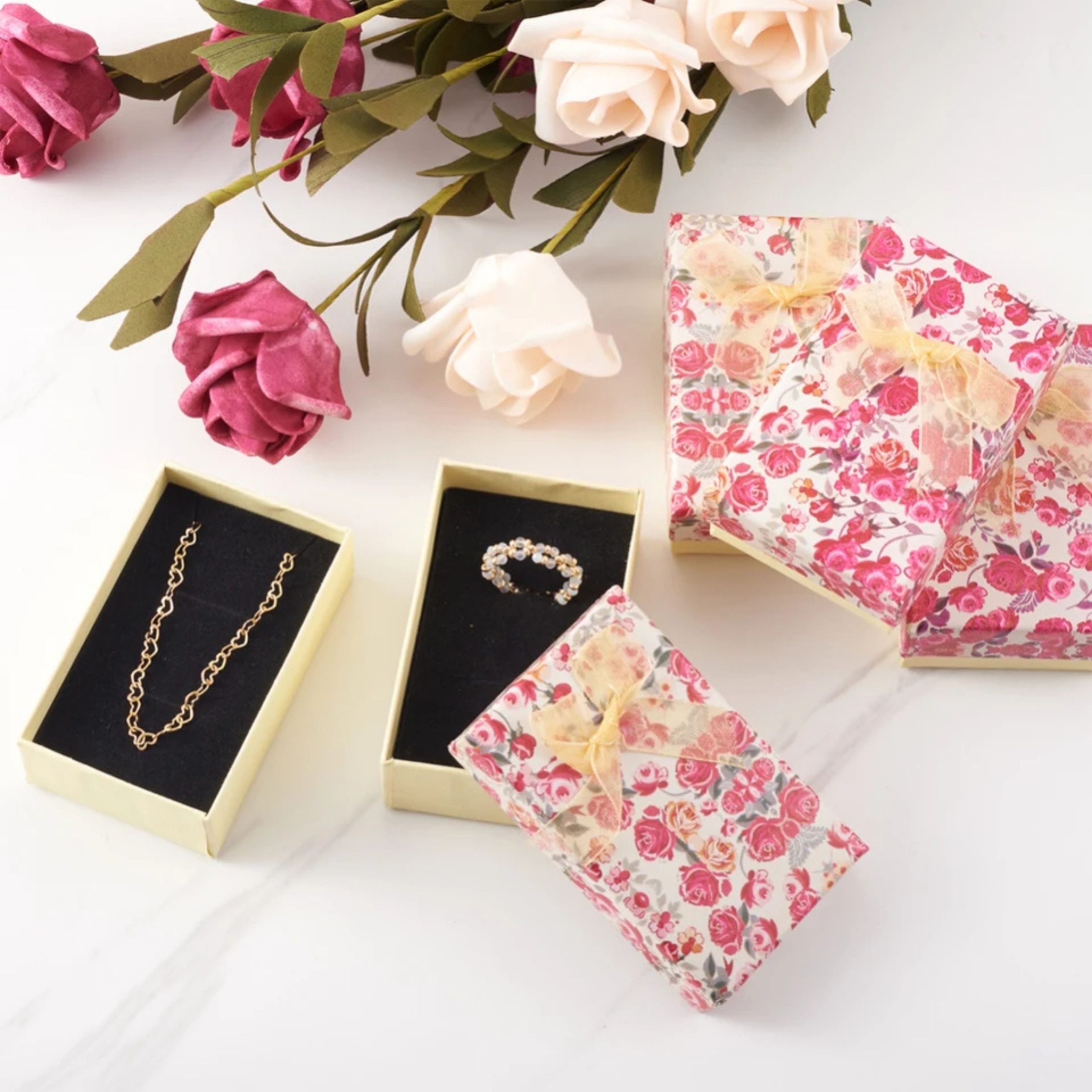 Choosing the Best Jewelry Subscription Packaging Boxes for Your Brand